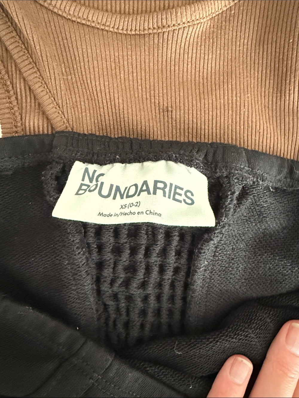 Crop top bundle - Picture 10 of 10